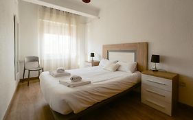 Apartamento de 2 dormitorios junto al Hospital
